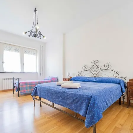 165 - Casa Garibaldi Centro Chiavari, 400metri Dal Mare